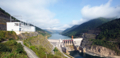 大朝山水電站廠房橋機、尾水臺車控制系統(tǒng)電氣設(shè)備順利驗收出廠